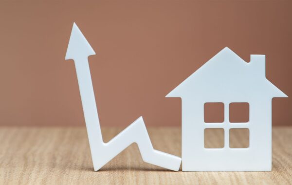 Navigating Valuation Figures: What to Know Before Selling Your Bristol Home